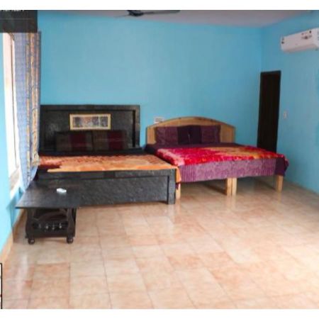 Hotel Nirvana Tapovan Luaran gambar